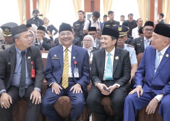 Hadiri Pelantikan Pj Sekdaprov Kalsel, Ketua Dewan Siap Bersinergi untuk Kemajuan Daerah