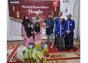 Honda Armada Tunasjaya Serahkan Bantuan dan Gelar Salat Berjemaah di Panti Asuhan