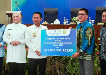 Bank Kalsel Berikan Bantuan Mesin Pencacah Sampah ke Pemko
