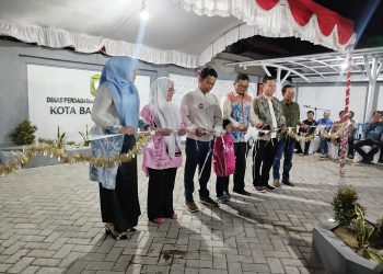 Halaman Parkir Baru di Kantor Disperdagin Diresmikan Walikota
