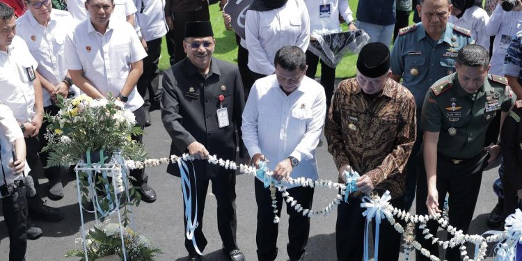 Ketua DPRD Kalsel H Supian HK hadiri peresmian Mako Binda Kalsel, Jalan Bina Praja Selatan, Banjarbaru Kalsel. (foto : istimewa)