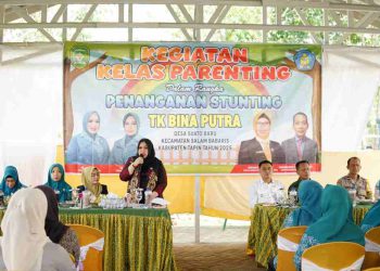 Ketua TP PKK Tapin Inginkan Guru TK Garda Terdepan Wujudkan Generasi Emas