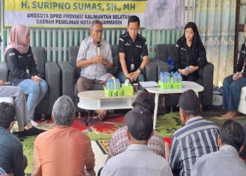 Suripno Kenalkan Program ADINK Bank Kalsel kepada Warga