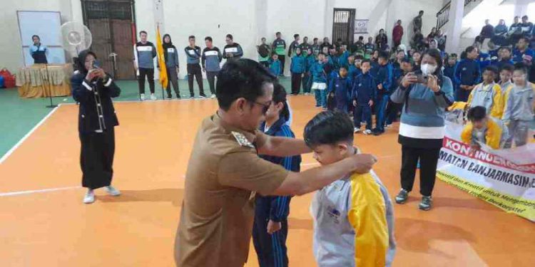 Walikota Banjarmasin HM Yamin saat membuka ajang O2SN Tingkat Kota. (foto : shn/seputaran)
