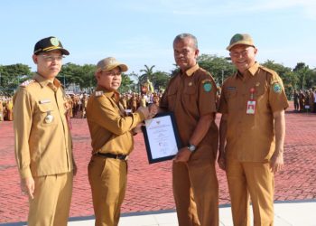 Abon Cabai Rawit Hiyung Raih Penghargaan OVOP Bintang 2