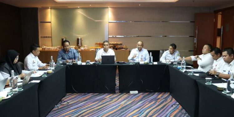 Kanwil Kemenkumham Kalsel gelar Rapat Harmonisasi  bersama Pemkab Tapin, di Fugo Hotel Banjarmasin. (foto : istimewa)