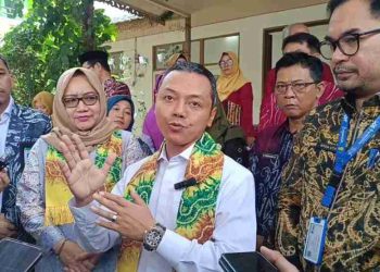 Sekolah Gratis, Wamen Dikdasmen : Swasta Boleh Pungut Biaya