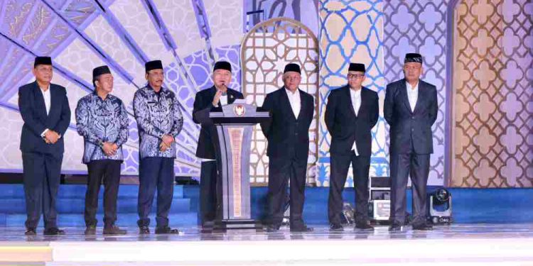 Gubernur Kalsel H Muhidin saat membuka MTQ tingkat Provinsi. (foto : istimewa)