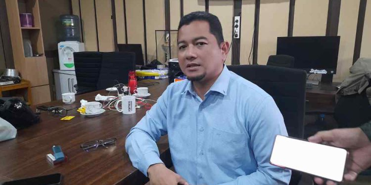 Kepala Disperdagin Kota Banjarmasin Ichrom Muftzar. (foto  : shn/seputaran)