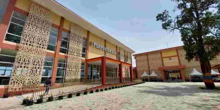 Perpustakaan Palnam Dispersip Kalsel yang menyediakan gedung layanan difabel atau disabilitas. (foto : istimewa)