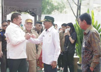 Ketua DPRD Kalsel Sambut Kedatangan Jaksa Agung RI