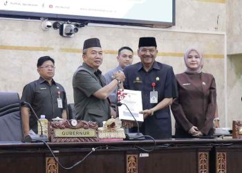Fraksi di DPRD Kalsel Sampaikan Pandangan Umum Raperda Perubahan APBD 2025