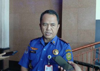 Pulau Bromo Terima Hibah Alat Pemadam Kebakaran