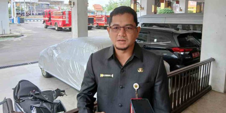 Kepala Disperdagin Banjarmasin Ichrom Muftezar. (foto : shn/seputaran)