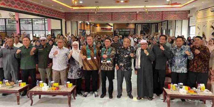 Wakil Ketua DPR RI Bidang Koordinator Kesejahteraan Rakyat (Korkesra) Cucun Ahmad Syamsurijal saat Sosialisasi BPJS Ketenagakerjaan di Banjarmasin,