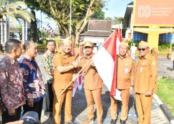 Keluarkan Edaran, Walikota Minta Semua Instansi Pemko Banjarmasin Kibarkan Bendera Merah Putih