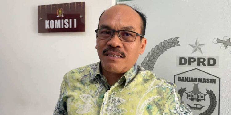 Ketua Pansus Raperda tentang Penyelenggaraan Perizinan Berusaha Aliansyah. (foto : sna/seputaran)