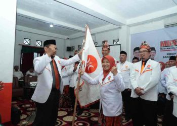 Mutmainnah Resmi Pimpin PKS Banjarmasin Periode 2025–2030