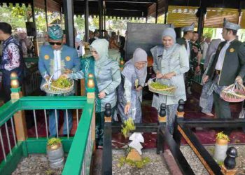 Ziarah Makam Sultan Suriansyah Pengingat Akar Sejarah Lahir Kota Seribu Sungai