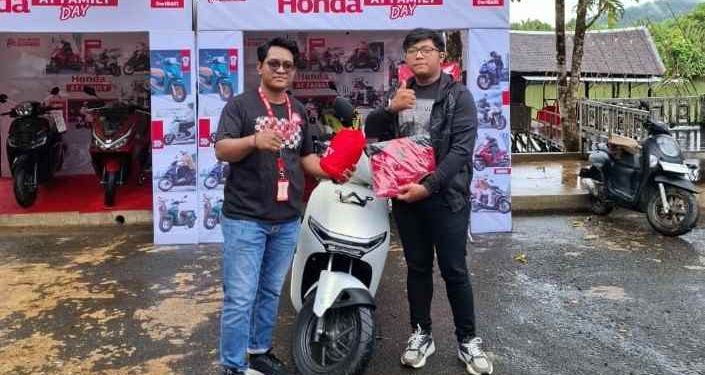 PT Trio Motor hadirkan booth Honda AT Family Day. (foto : istimewa)