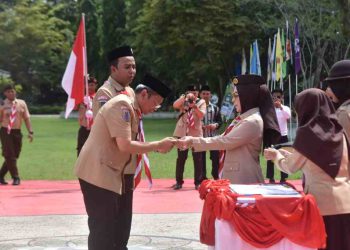 Ketua Kwarda Pramuka Kalsel Lantik Mabida, Kwarcab dan LPK Gerakan Pramuka Tabalong