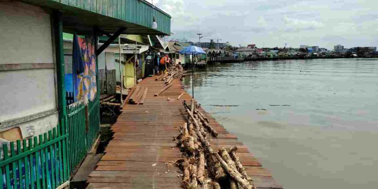 Kondisi titian Kampung Hijau setelah diperbaiki. (foto : shn/seputaran)