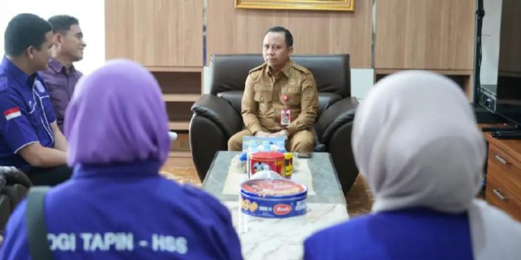 Bupati Tapin H Yamani saat audensi dengan PDGI Tapin - HSS. (foto : istimewa)