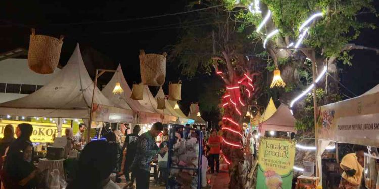 Kegiatan Bakul Fest yang diramaikan pengunjung. (foto : shn/seputaran)