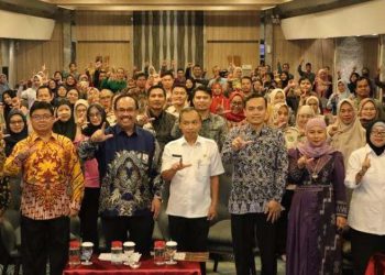 Perpusnas RI bersama Dispersip Kalsel Gelar Lokakarya Pemutakhiran Akreditasi Perpustakaan