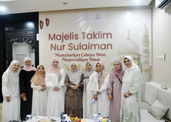 Wagub Kalsel Hasnuryadi dan Istri Gelar Pengajian Rutin Majelis Taklim Nur Sulaiman