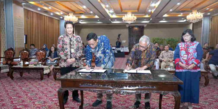 Proses penandatanganan PKS. (foto : istimewa)