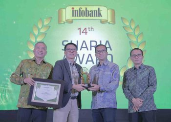UUS Bank Kalsel Dianugerahi Penghargaan The Best Sharia Banking Business Unit