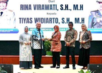 Pisah Sambut Kajati Kalsel, Gubernur H Muhidin tetap Ingin Saling Sinergi Membangun Banua