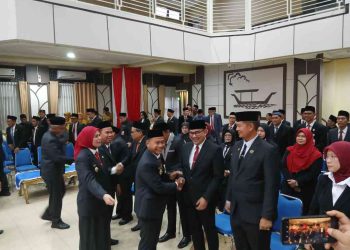 Puluhan Pejabat Hingga Kepsek Dilantik, Ryan Utama Definitif Kadisdik dan Ibnu Sabil Jabat Kadisbubporar