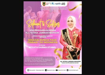  Hj Fathul Jannah Muhidin Raih Penghargaan Bunda PAUD Terbaik, Kepala Dispersip Kalsel : Penghargaan ini Menjadi Bukti Nyata Dedikasi