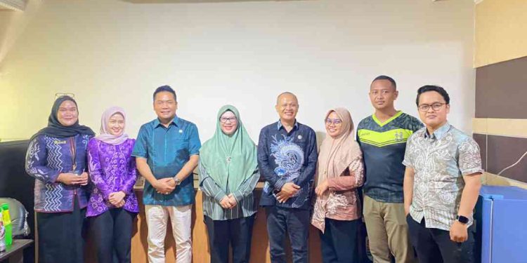 Foto bersama di sela audensi. (foto : sna/seputaran)