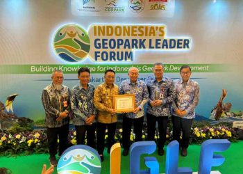 Perkuat Arah Pengembangan Geopark Daerah, Wabup Tapin Hadiri Indonesia’s Geopark Leader Forum 2025
