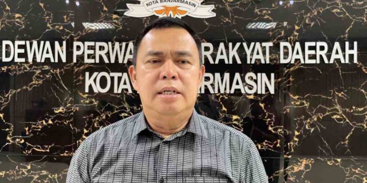 Wakil Ketua DPRD Banjarmasin M Isnaini. (foto : sna/seputaran)