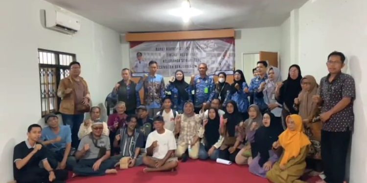 Foto bersama di sela kegiatan Rakorbang. (foto : sna/seputaran)
