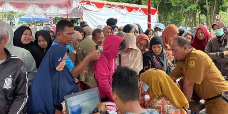 Pelaksanaan Pasar Murah beberapa waktu lalu. (foto : shn/seputaran)
