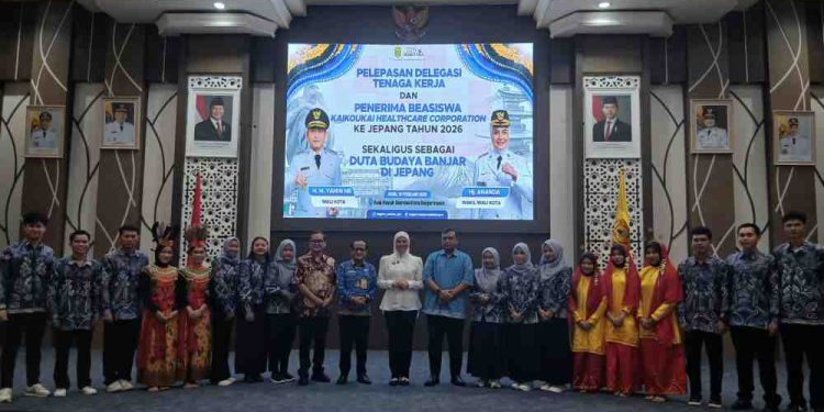 Pelepasan tenaga kerja dan penerima beasiswa Kaikoukai Healthcara Corporation Batch 4. (foto : shn/seputaran)