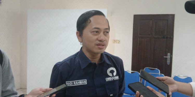 Kepala Ombudsman RI Perwakilan Kalsel Hadi Rahman. (foto : shn/seputaran)