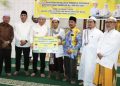 Wabup Tapin Serahkan Bantuan Hibah Rp 200 Juta untuk Masjid Jami Al Muflihin