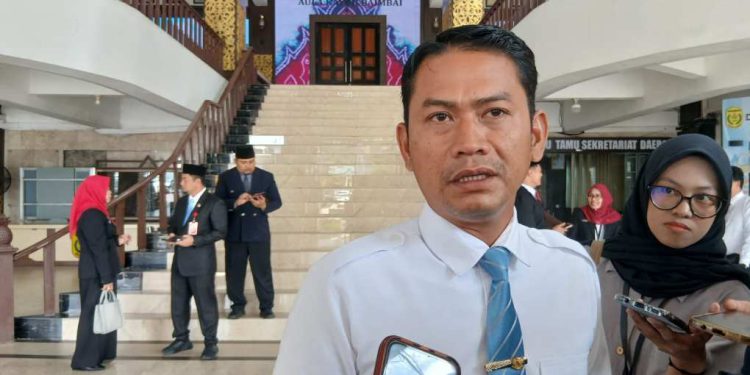 Walikota Banjarmasin HM Yamin saat diwawancarai wartawan. (foto : shn/seputaran)