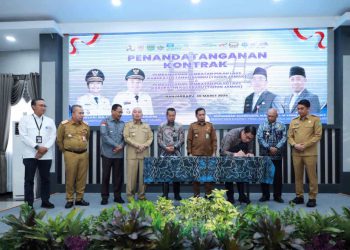 Kontrak Pembangunan Jembatan Tanah Bumbu – Pulau Laut Ditandatangani