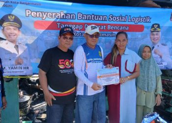 Pemko Banjarmasin Salurkan Bantuan untuk Korban Kebakaran Gang Tepian Kali