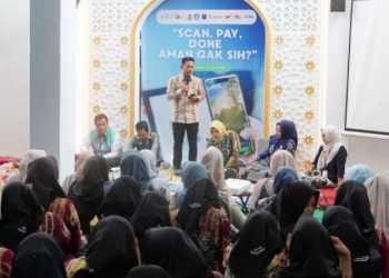 Bank Kalsel Bersama Walikota Edukasi Keuangan Pelajar SMAN 6 Banjarmasin