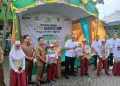 320 Paket Bantuan Perlengkapan Sekolah Diberikan ke SDN Kuin Cerucuk 1