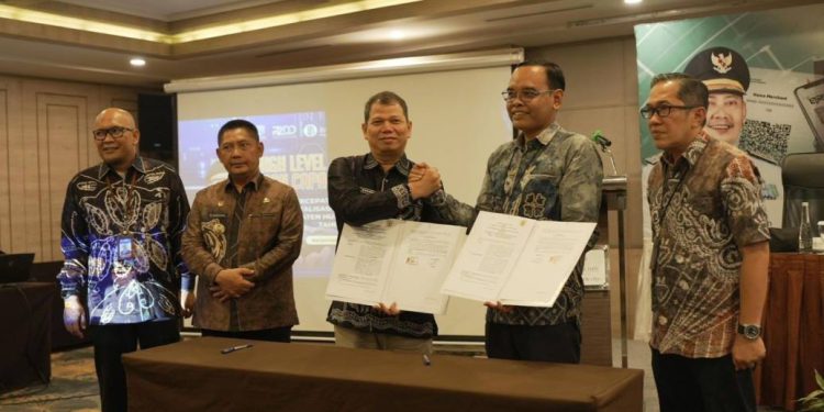 Penandatangan dokumen kerja sama penerapan KKI. (foto : istimewa)