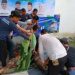 Bank Kalsel dan Pressroom DPRD Kalsel Sembelih Dua Sapi Kurban